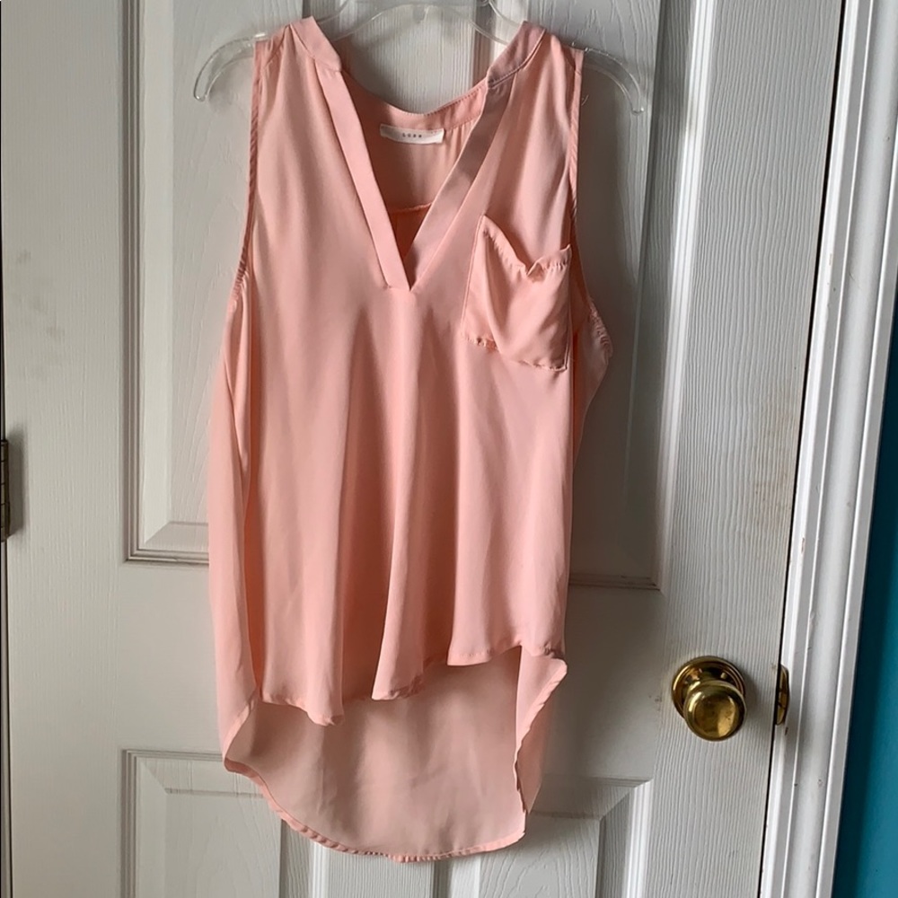 Light pink chiffon sleeveless lush top
